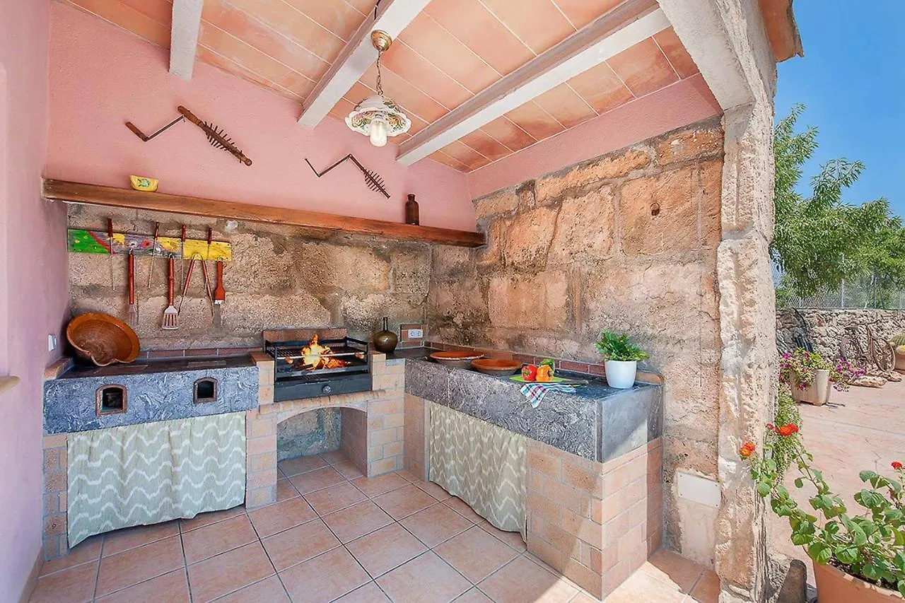 Villa S Hortet Den Juan Alcudia  Spain